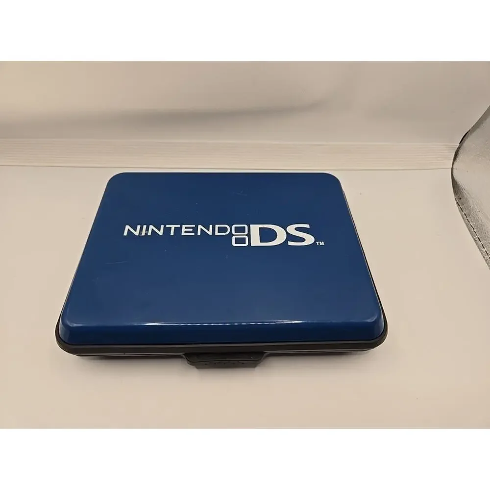 Nintendo 3DS XL Blue With Charger and Hard CASE
